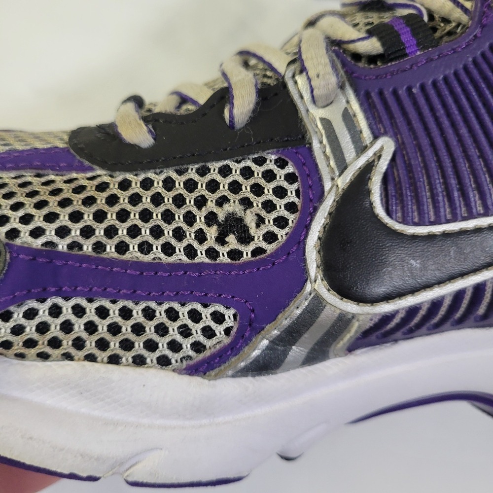 Nike Zoom Air Vomero 5 Mens 7.5 Running Shoes Silver Black Purple IM2220-095 - Picture 8 of 8